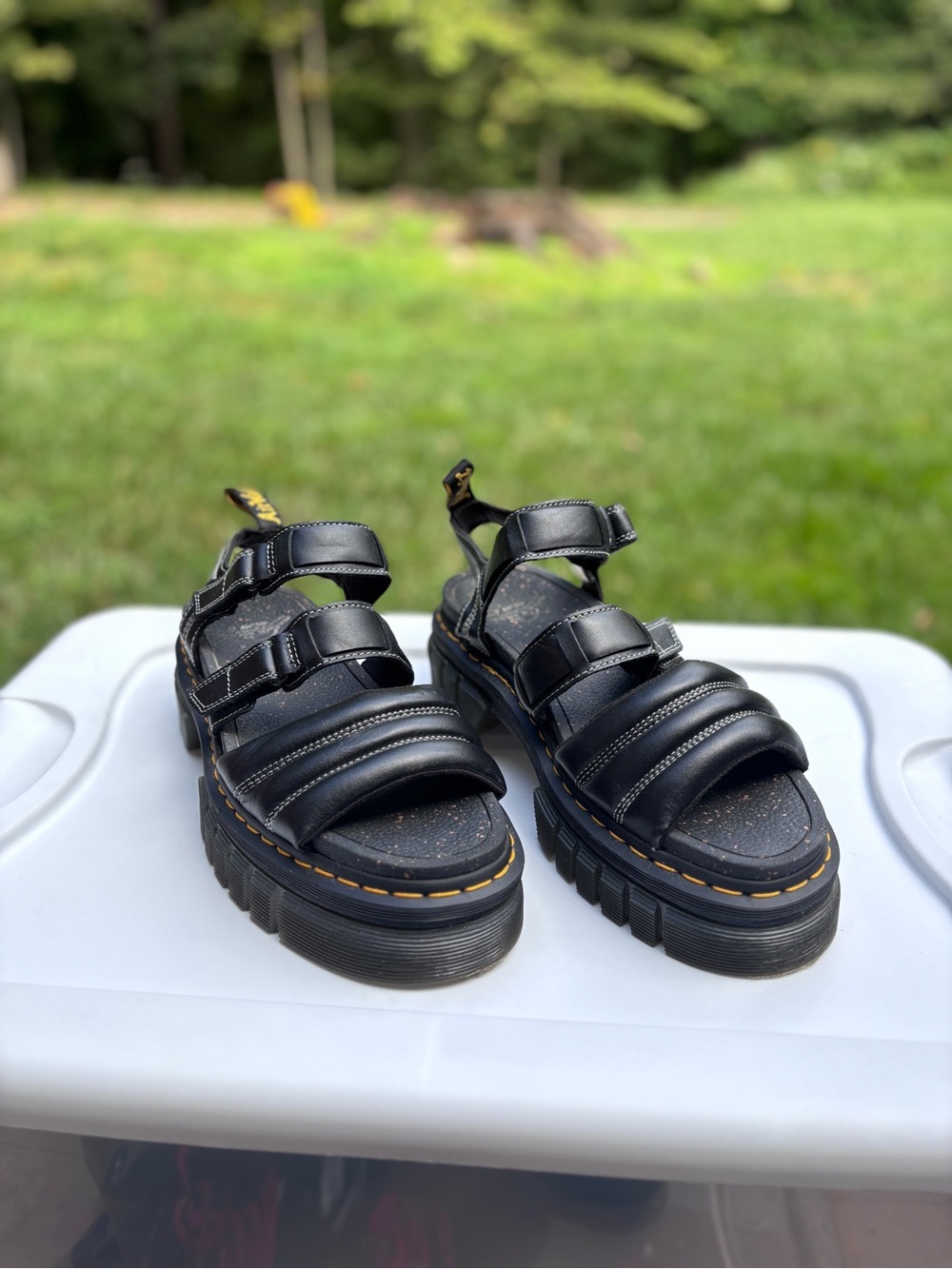🥵🖤 Doc Martens sandals - limited edition - mint condition 🛹
